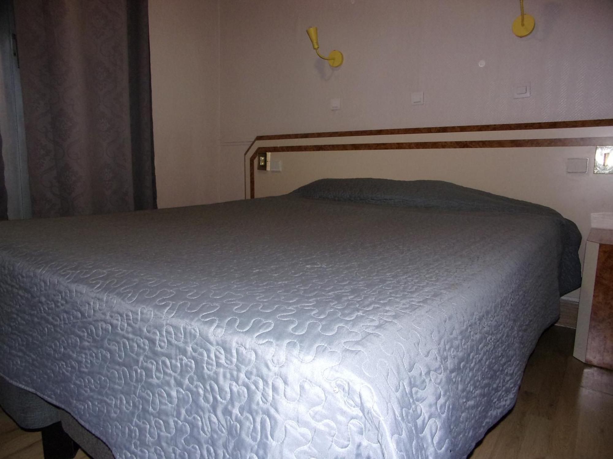 Hotel De Lorraine Париж Екстер'єр фото