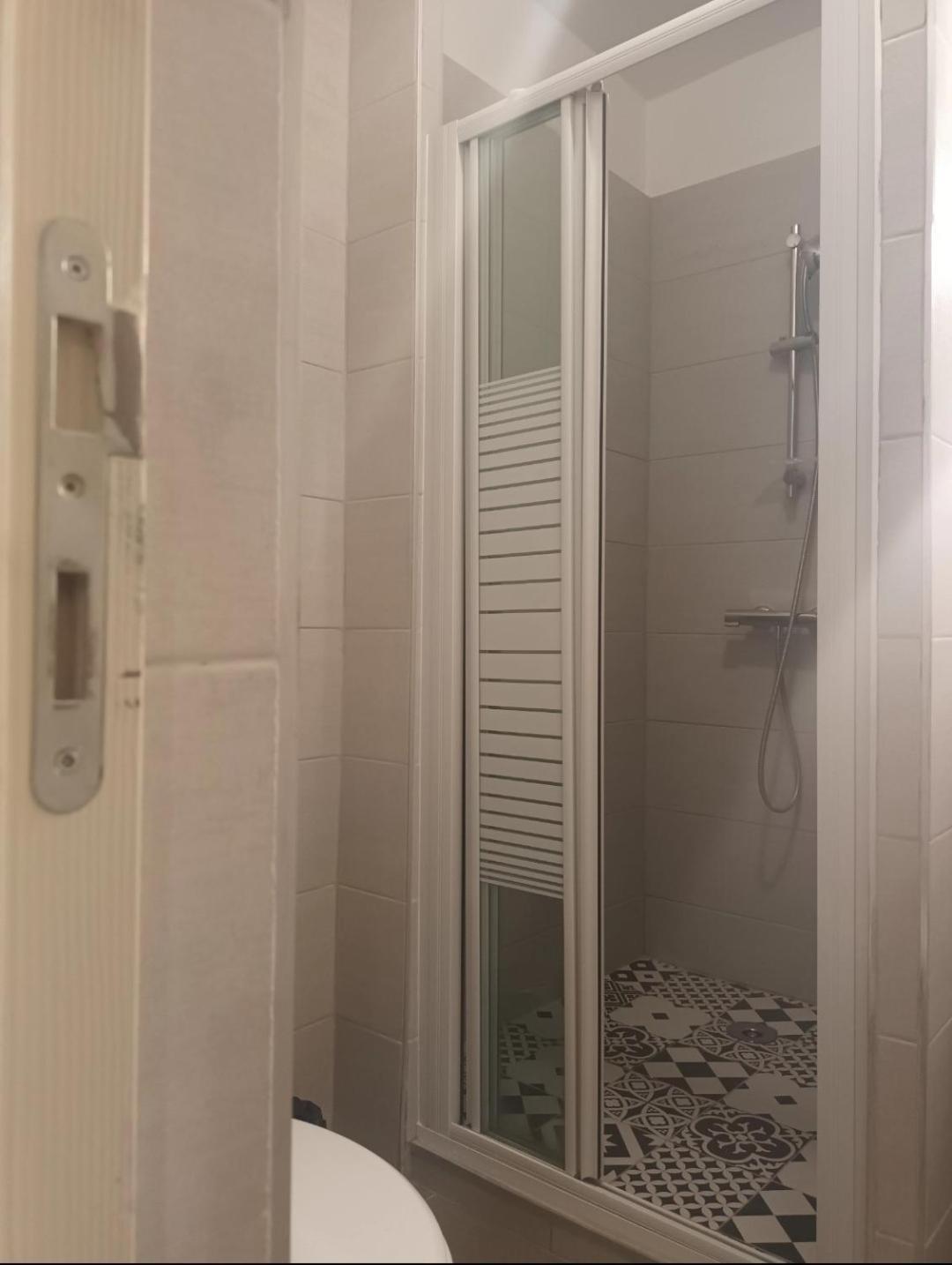 Hotel De Lorraine Париж Екстер'єр фото